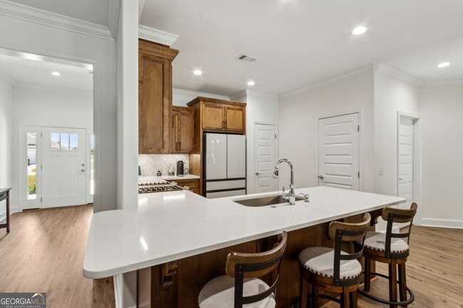 Building Photo - 166 Verano St