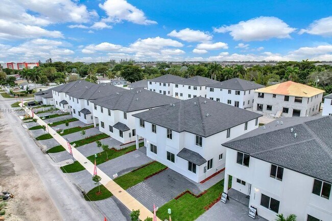 Building Photo - 22484 SW 124th Ct