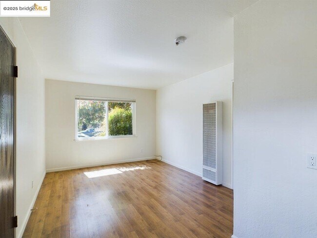Building Photo - 3811 Opal St