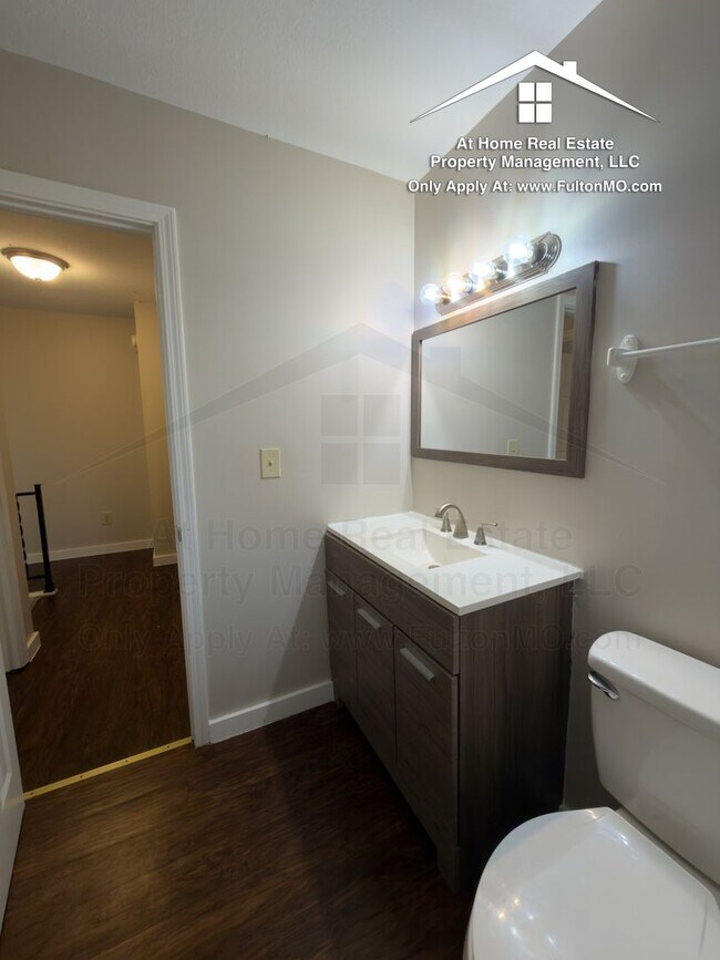 Building Photo - 1822 Springdale Ct