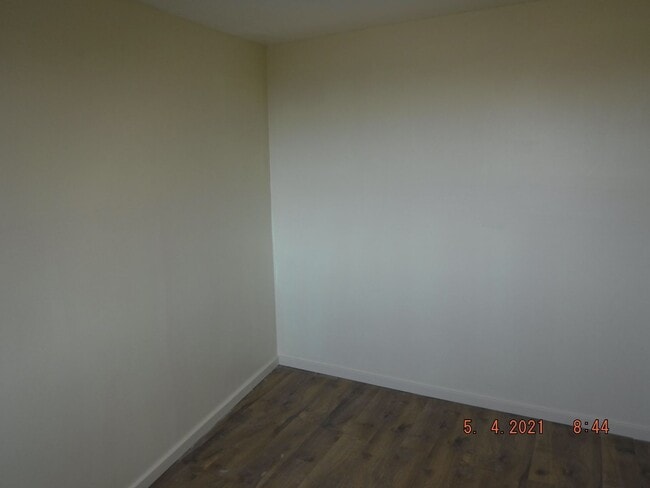 Building Photo - Kahala Hts Cottage 2 / 1 / garage