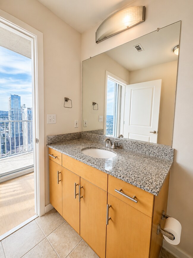 Building Photo - Condo High Rise - Lady Bird Lake Views