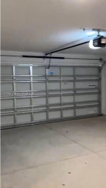 Building Photo - 5034 Barnet Dr