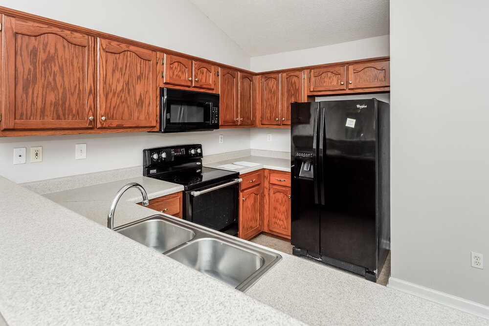 Building Photo - 10894 Carter Ln Cove