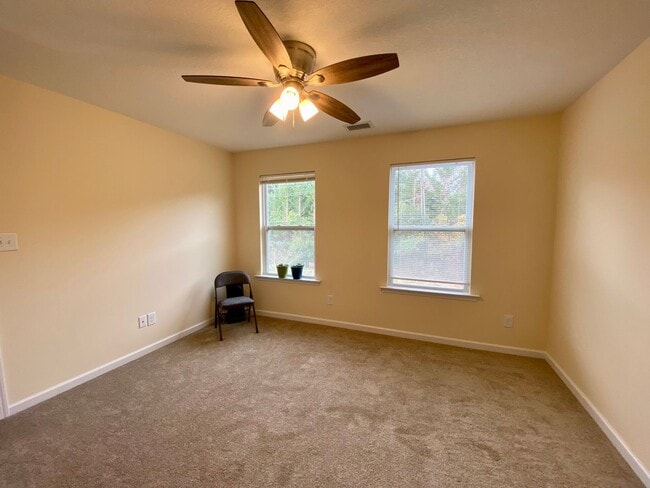 Building Photo - Outstanding Two Story Home - Two Car Garage