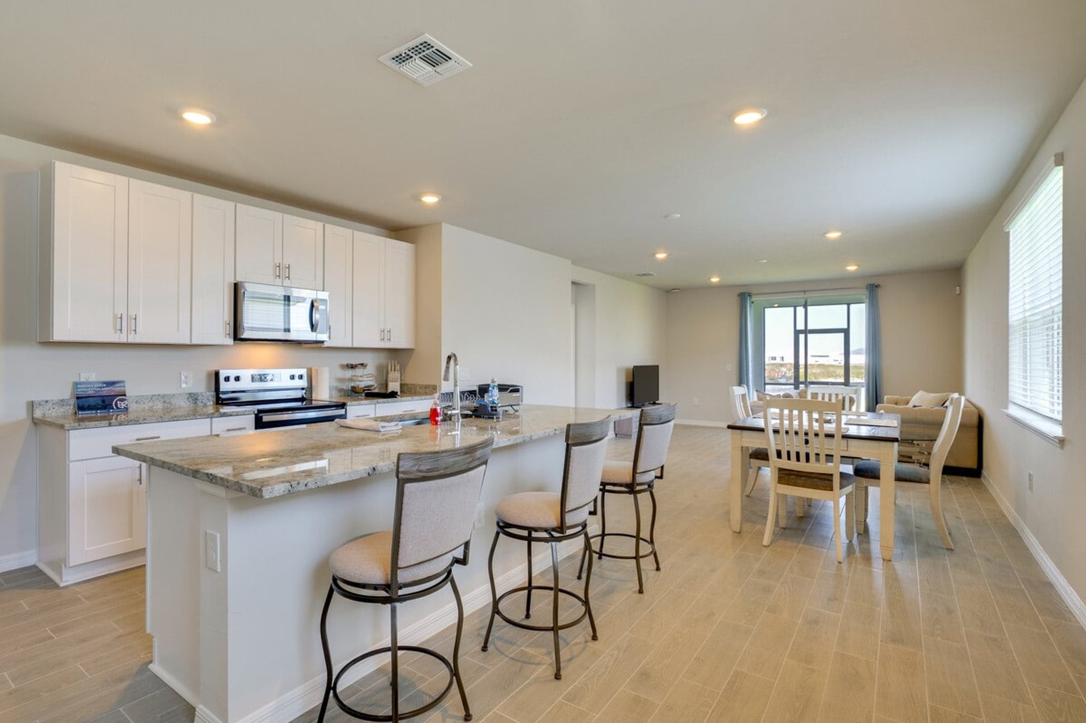 Building Photo - 44488 Diamond Trl