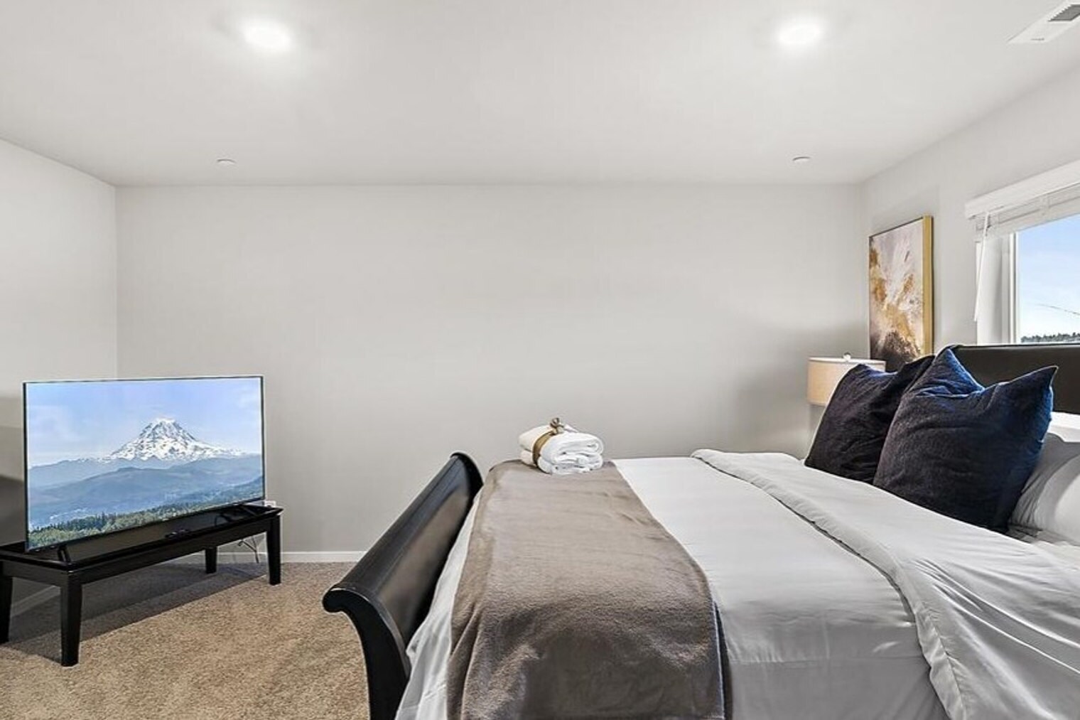 Building Photo - 10816 185th St E