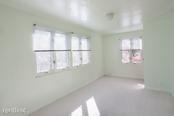 Building Photo - 3 br, 2 bath House - 3848 Country Club Place