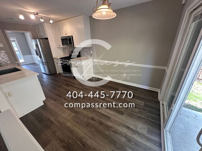 Building Photo - 2106 Clearvista Dr NW