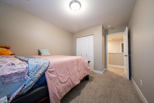 Building Photo - 13864 Kaylemore Trl