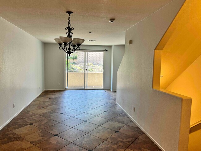 Building Photo - 16916 Hutchins Landing