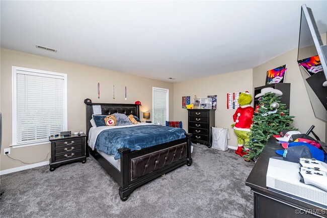 Building Photo - 11107 Manor View Dr