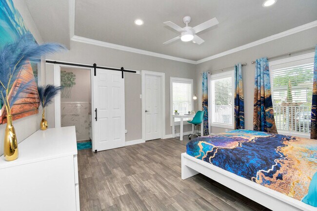 Building Photo - 2615 Arbor St