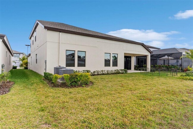 Building Photo - 13182 Twin Bridges Dr