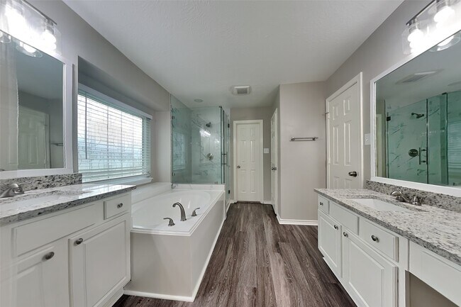Building Photo - 18502 Blanca Springs Court