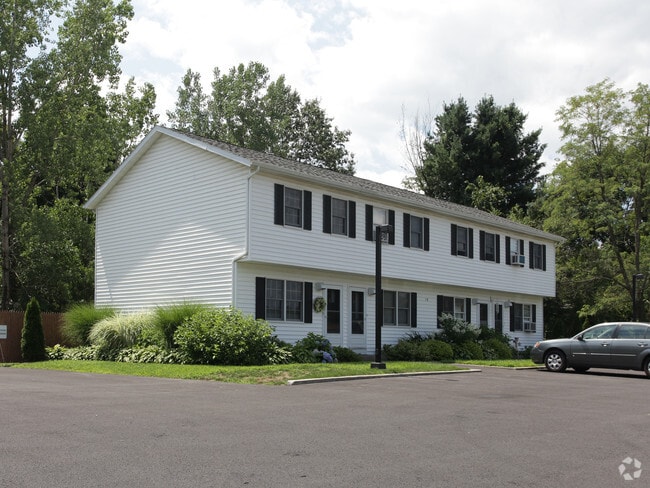 Primary Photo - 18 Luzerne Rd