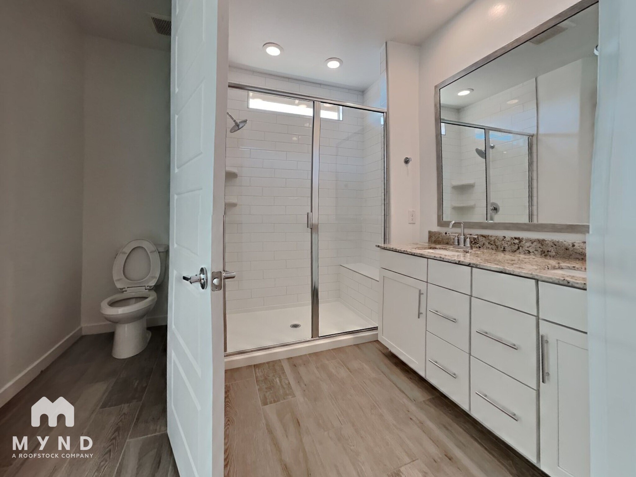 Building Photo - 19353 W Elm St