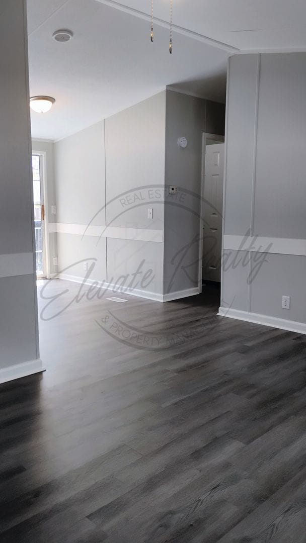 Building Photo - ON SPECIAL! THIS PROPERTY HAS A 1/2 OFF TH...