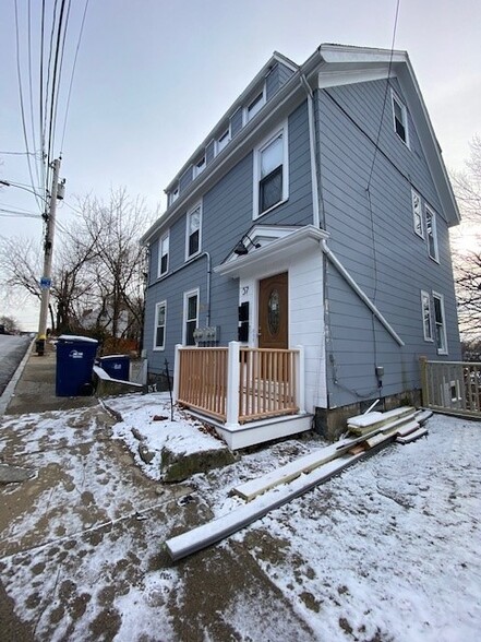 Building Photo - 57 Hemman St