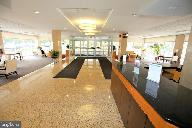 Building Photo - 10500 Rockville Pike