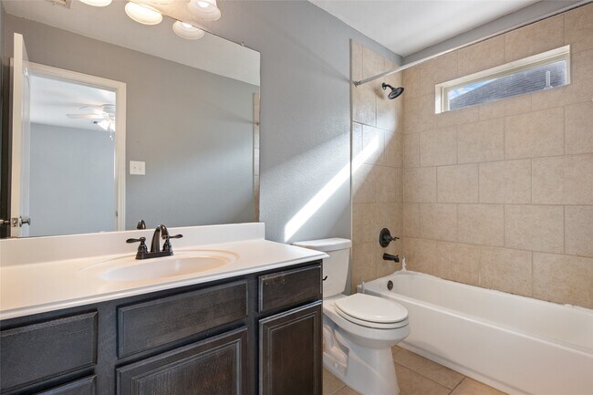 Building Photo - 2018 Wembley Way