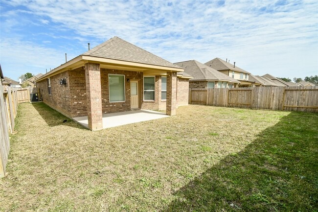 Building Photo - 21218 Flowering Dogwood Cir