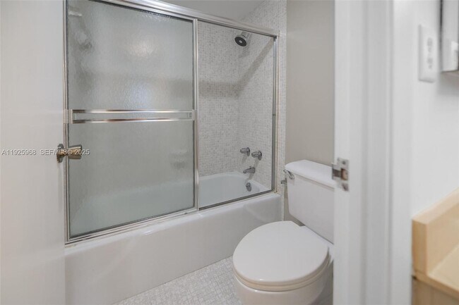 Building Photo - 1950 S Ocean Dr