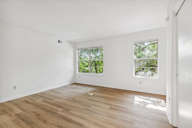 Building Photo - Location, Community, Quality Living. It St...