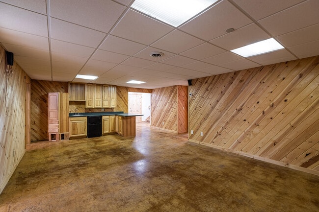 Building Photo - 3506 33rd St S