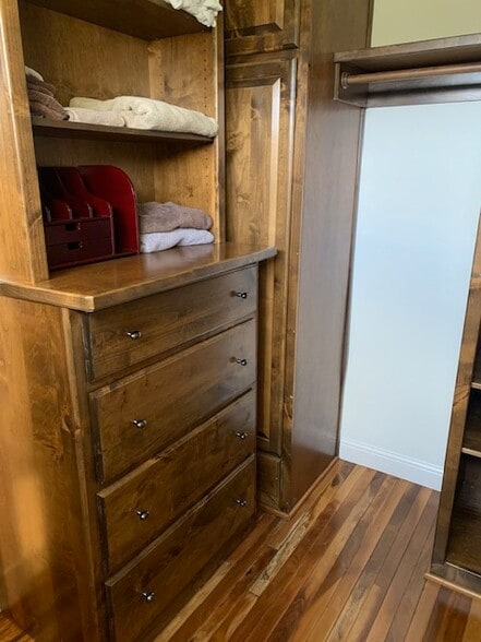 Building Photo - 3381 Sartain Rd