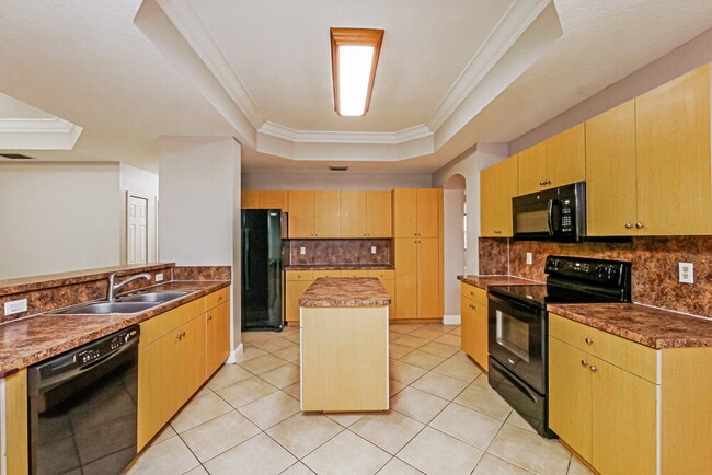 Building Photo - 15251 SW 26th Terrace