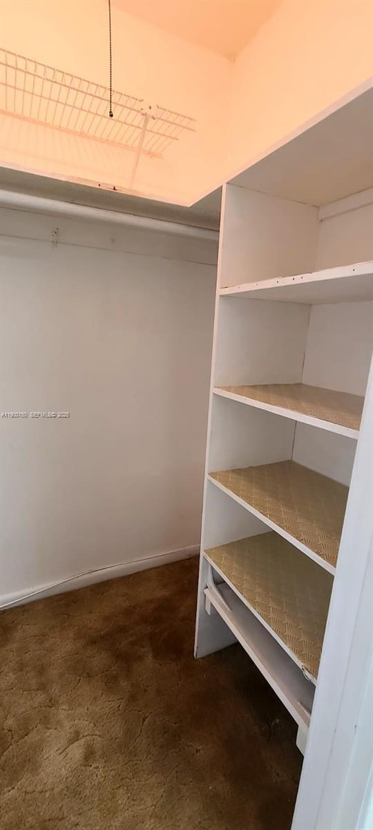 Building Photo - 92 Berkshire D