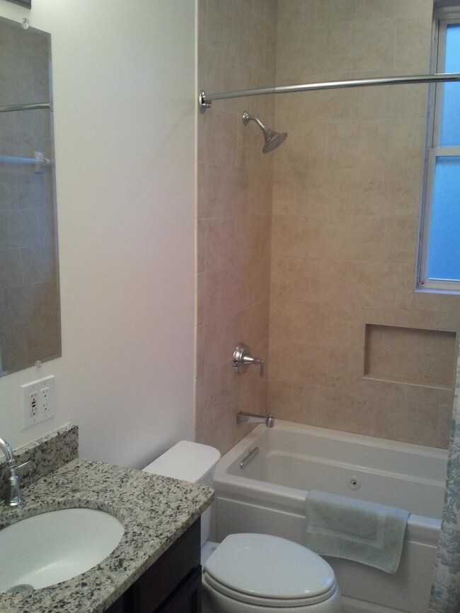 Building Photo - 2803 North Capitol St NE