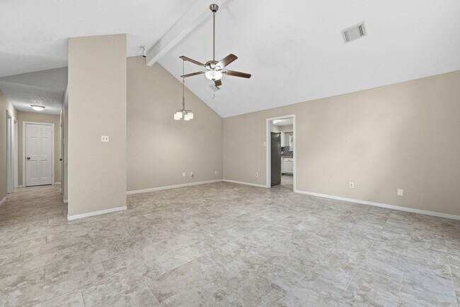 Building Photo - 3330 Beech Point Dr