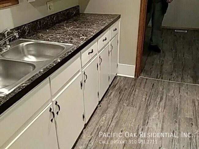 Building Photo - BELOW MARKET RENT!