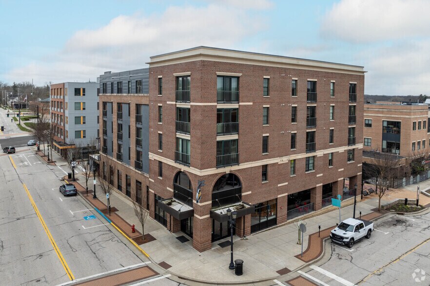 210 S Depeyster Street - Landmark at Kent