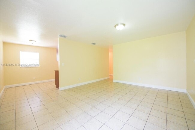 Building Photo - 15410 SW 295th St