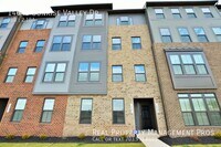 Building Photo - 14043 Sunrise Valley Dr