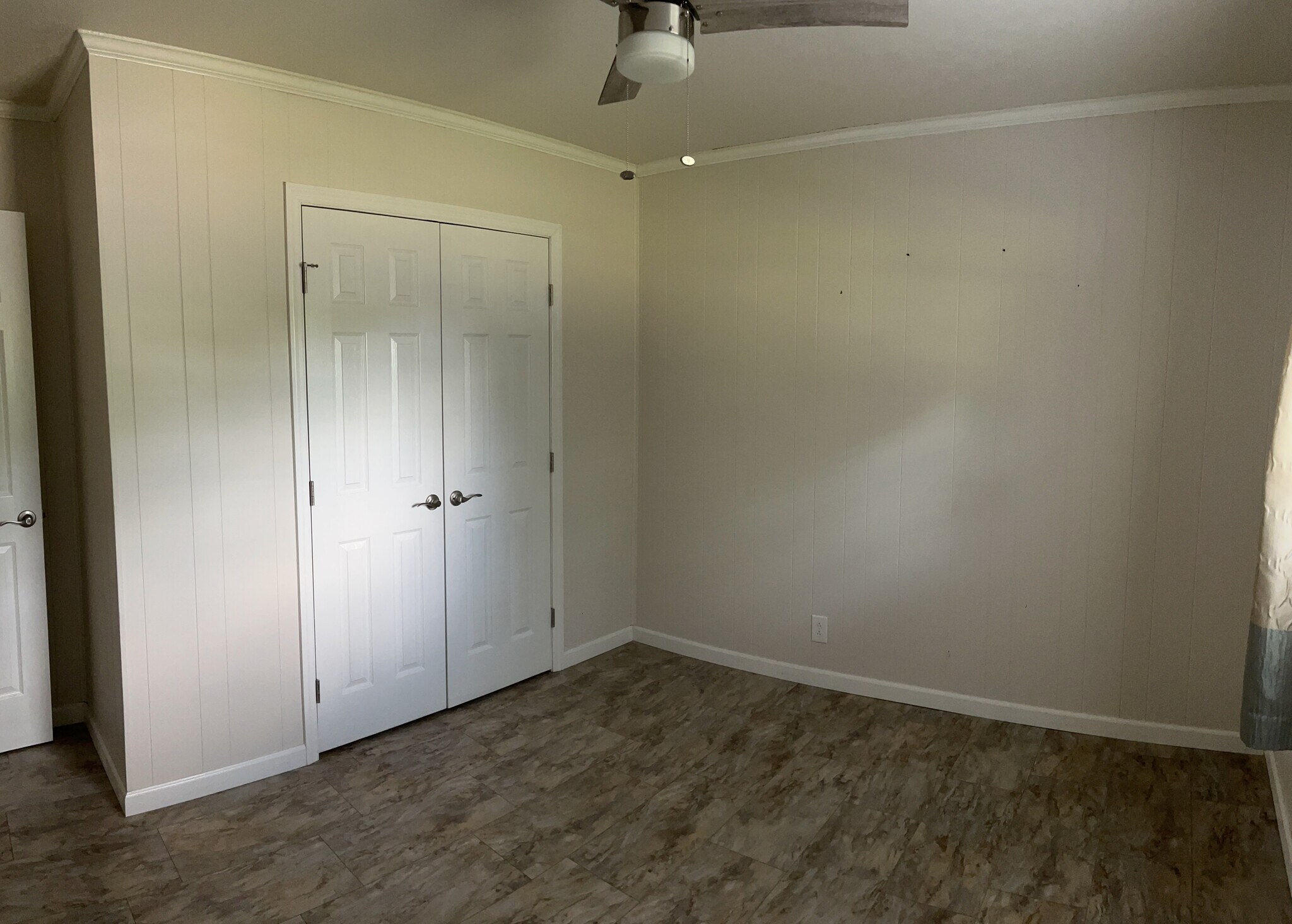 Building Photo - 232 Shawn Dr