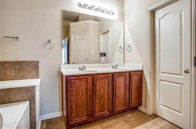 Building Photo - 6333 Spring Ranch Dr