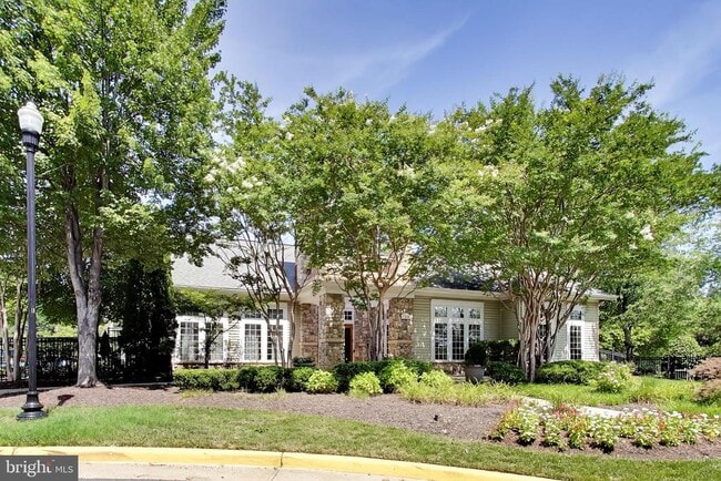 Building Photo - 13357 Connor Dr
