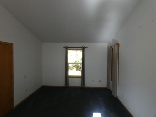 Building Photo - APPLICATION PENDING - *PNW Delight**