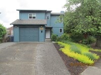 Building Photo - Great Location !  Walk Score 82**    3 br 1.5 bth , W/D Included, Garage,  Trex deck** Includes y...