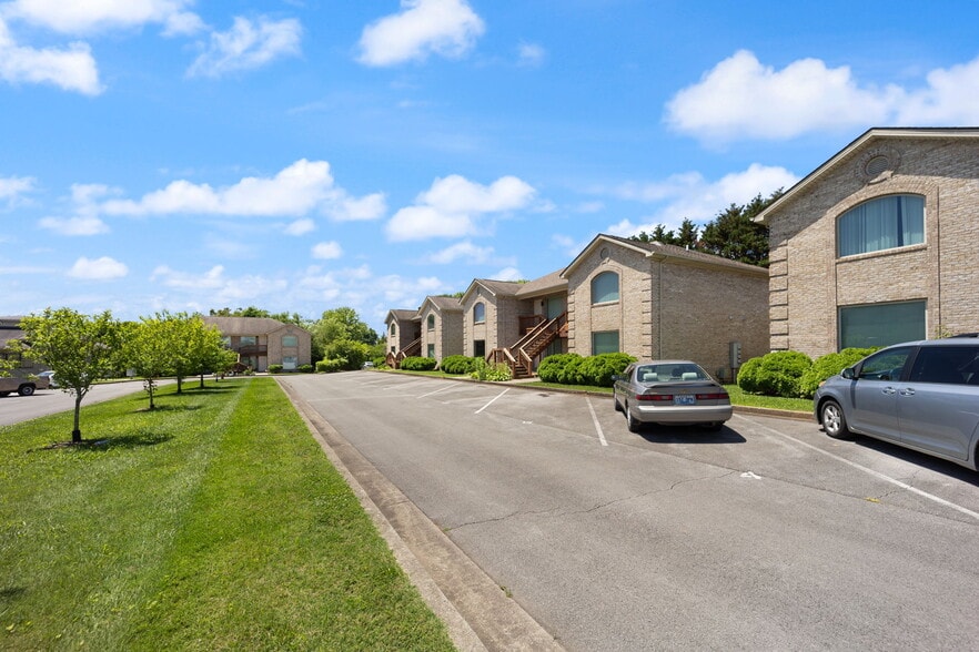 Building Photo - 22 Roks Pl