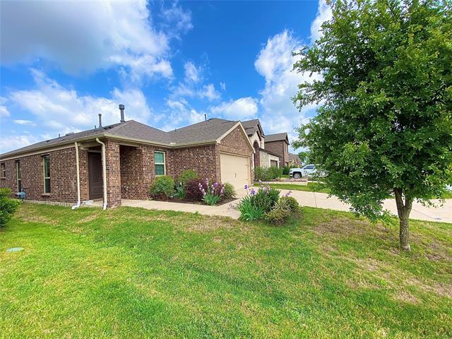 Building Photo - 7505 Paramount Dr