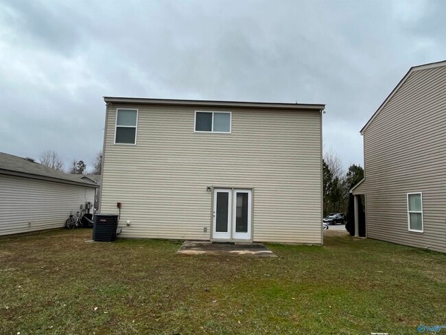 Building Photo - 16701 Wellhouse Dr