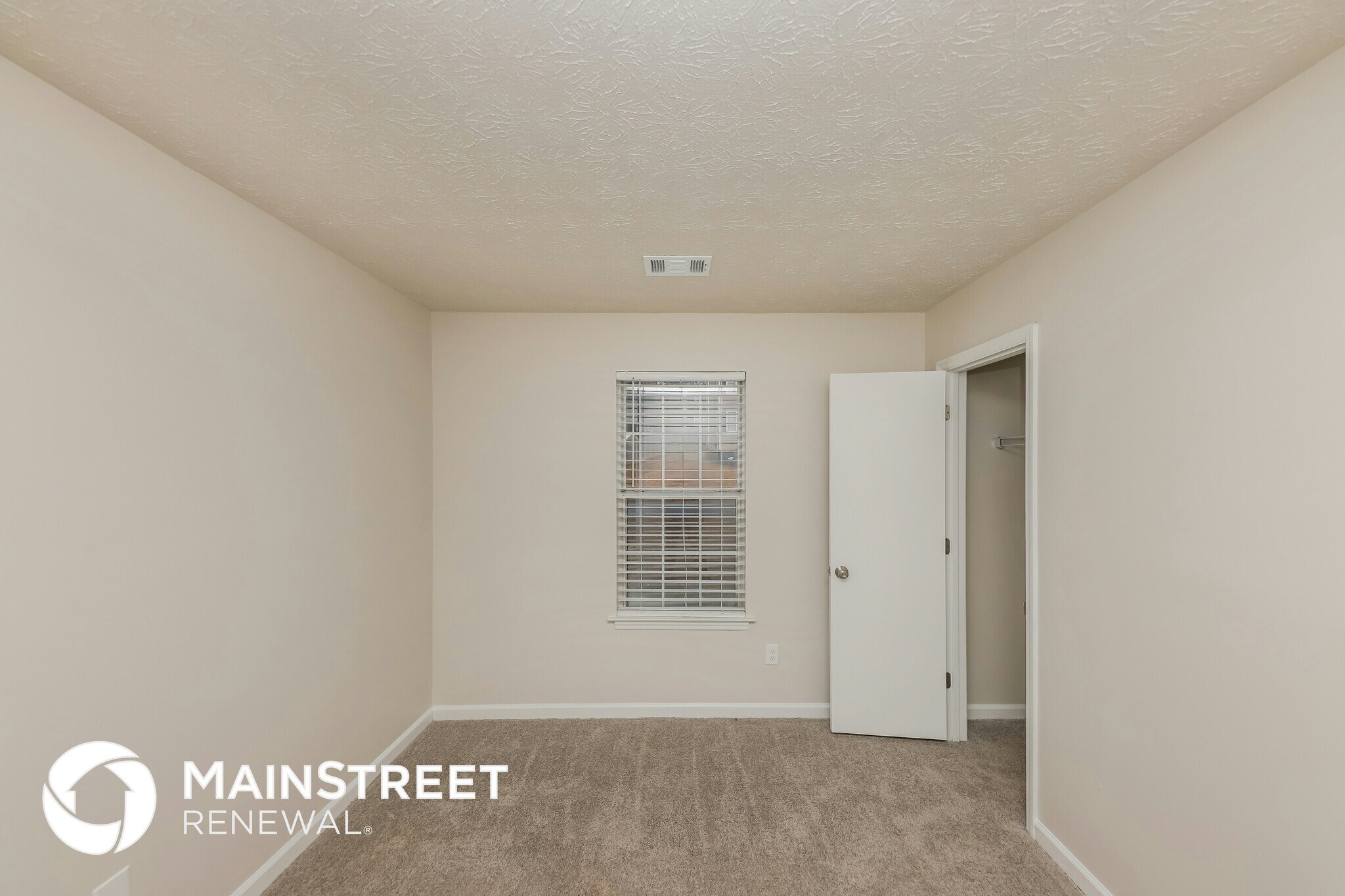 Building Photo - 1357 Ling Dr