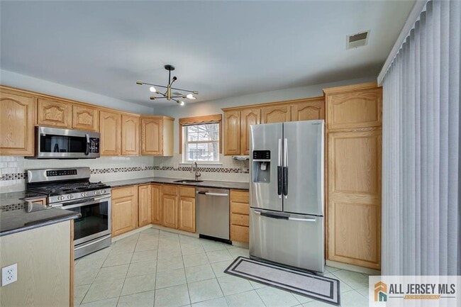 Building Photo - 401 Pheasant Run