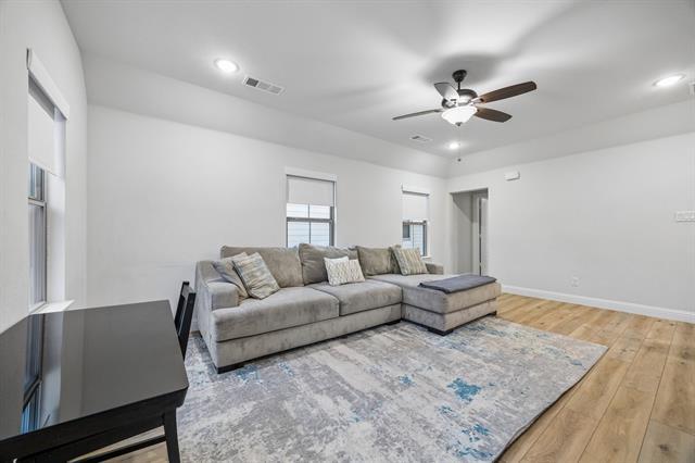 Building Photo - 4012 Truman Dr