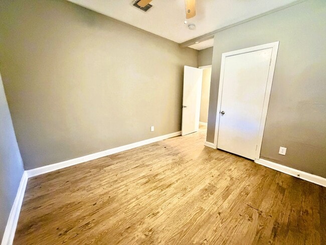 Building Photo - Beautiful 3-Bed Home in Schertz!